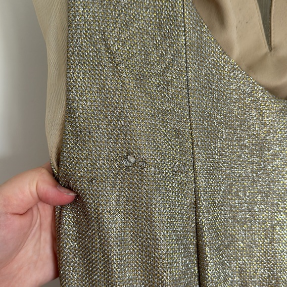 Formal Dress - Picture 4 of 7